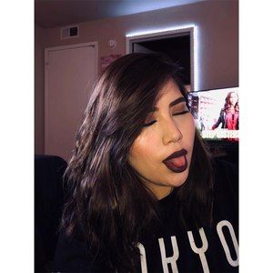 Meet your Posher, Melany